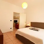 Casa Carlotta Ad